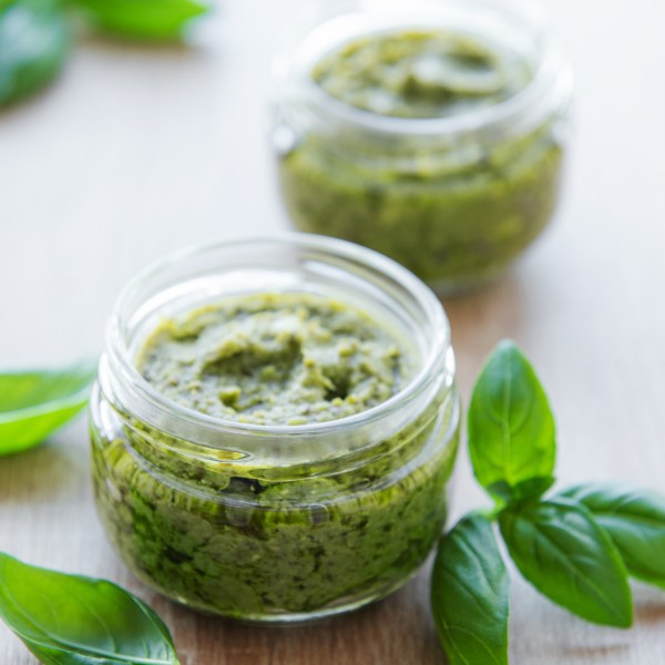 Mint Chutney-Naan cafe